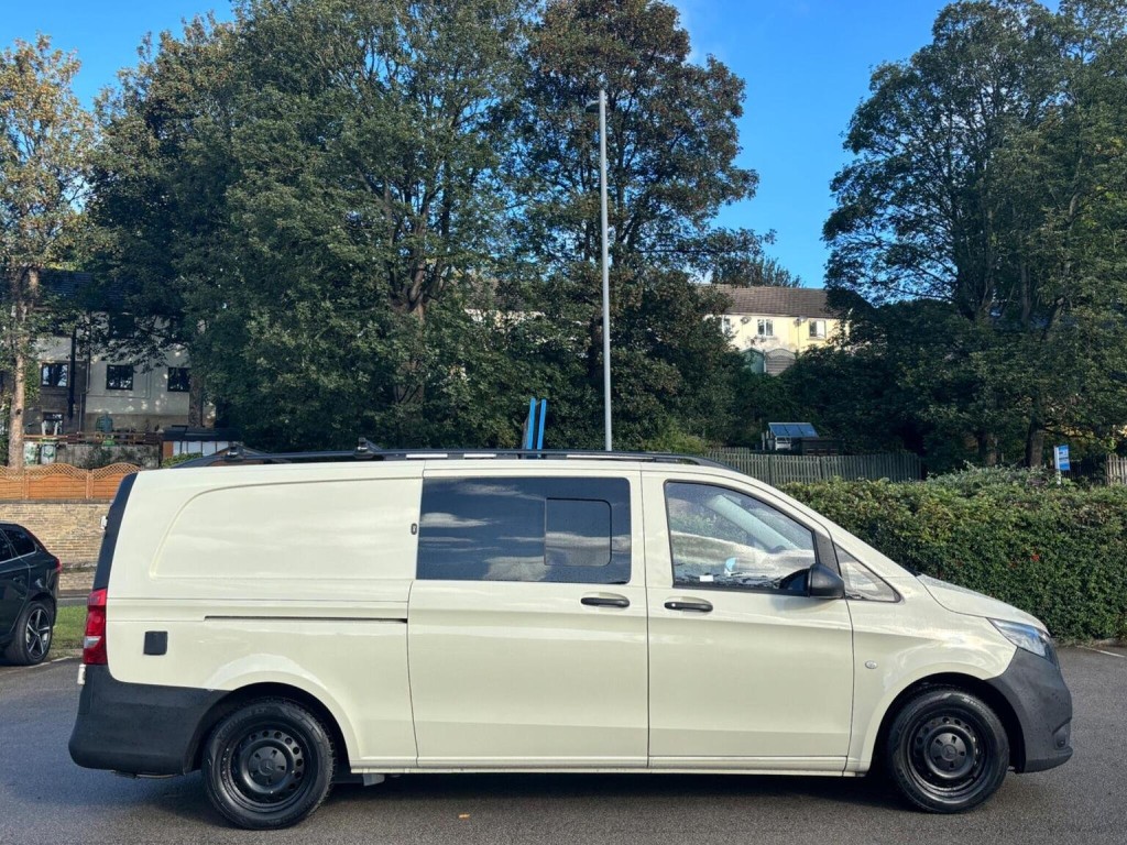 MERCEDES-BENZ VITO