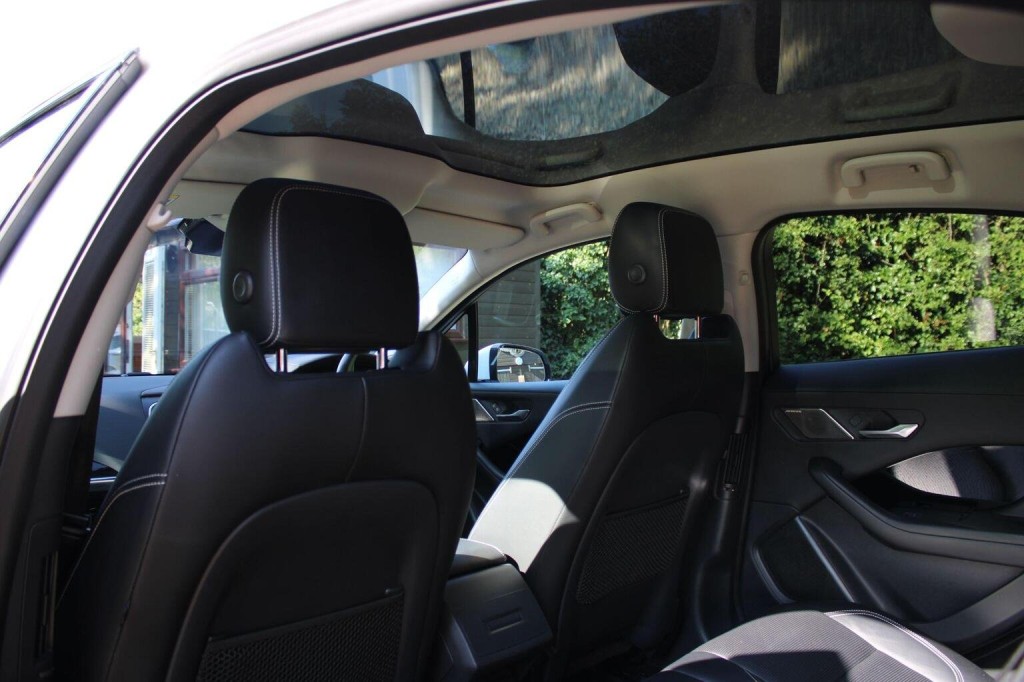 JAGUAR I-Pace
