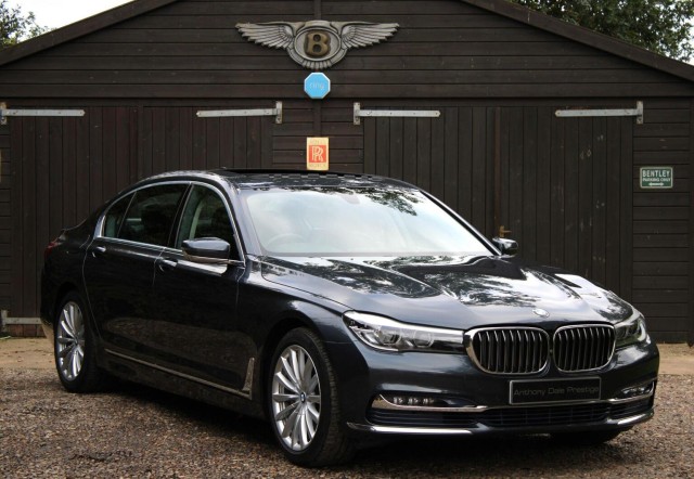 BMW 7 SERIES