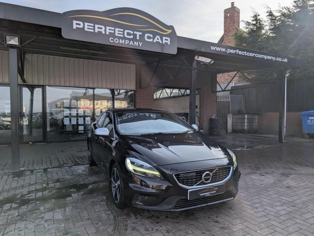 VOLVO V40 2.0 D2 R-Design Euro 6 (s/s) 5dr