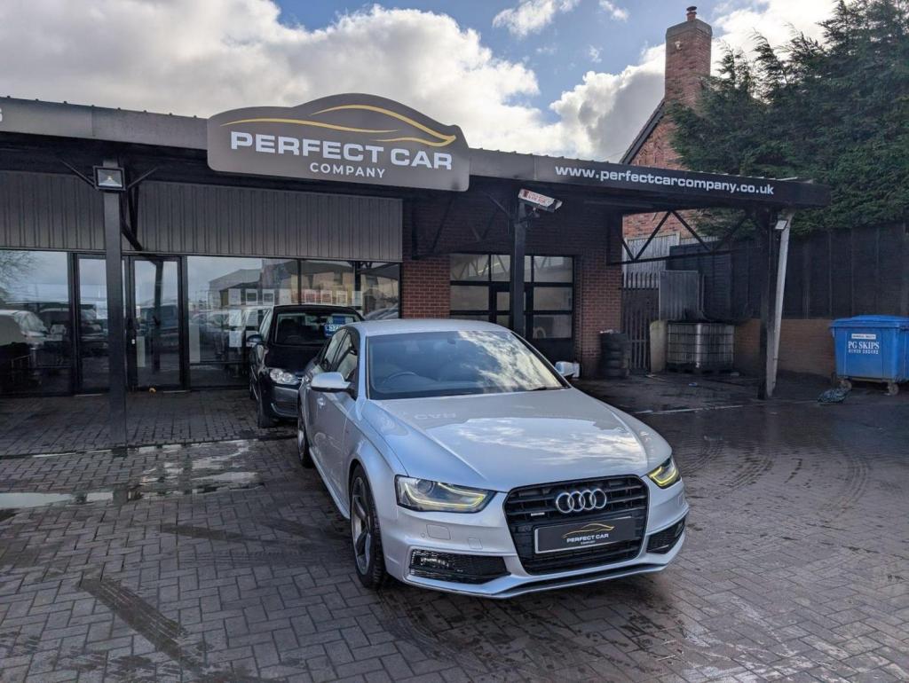 AUDI A4 2.0 TDI Black Edition quattro Euro 5 (s/s) 4dr