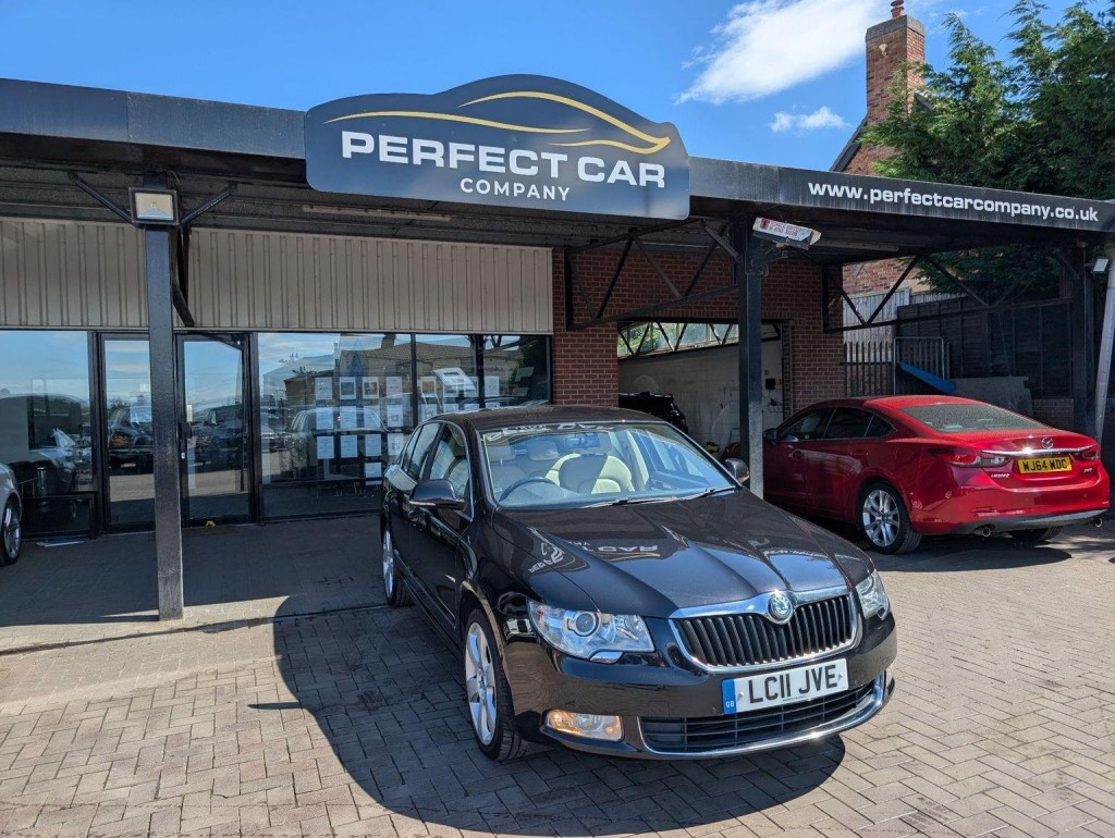 SKODA SUPERB 1.8 TSI Elegance DSG Euro 5 5dr