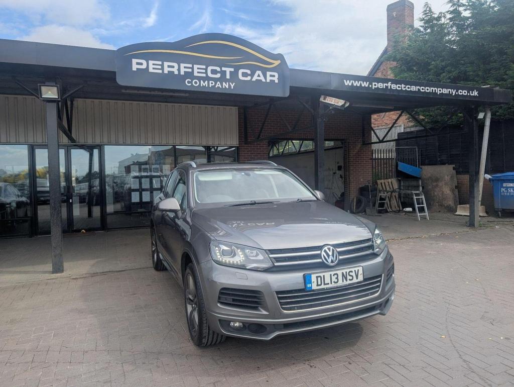 VOLKSWAGEN TOUAREG 3.0 TDI V6 BlueMotion Tech R-Line Tiptronic 4WD Euro 5 (s/s) 5dr