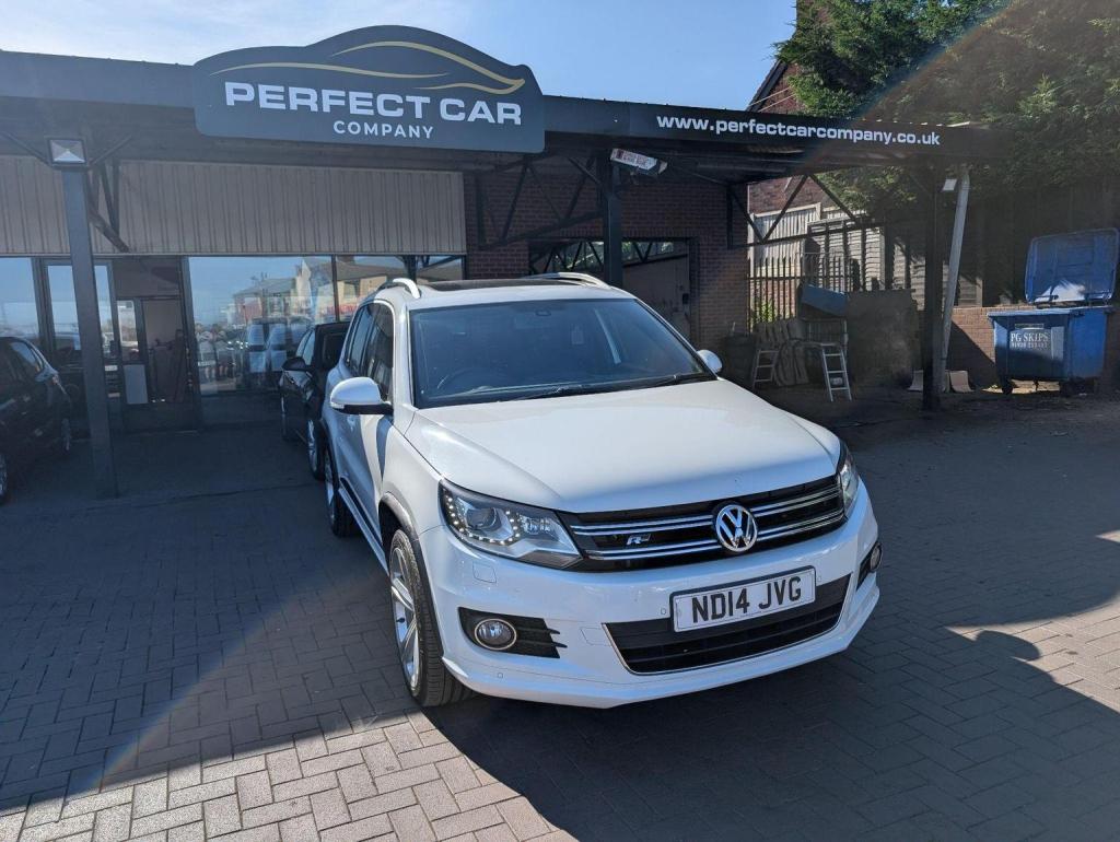 VOLKSWAGEN TIGUAN 2.0 TDI BlueMotion Tech R-Line 4WD Euro 5 (s/s) 5dr (Nav)