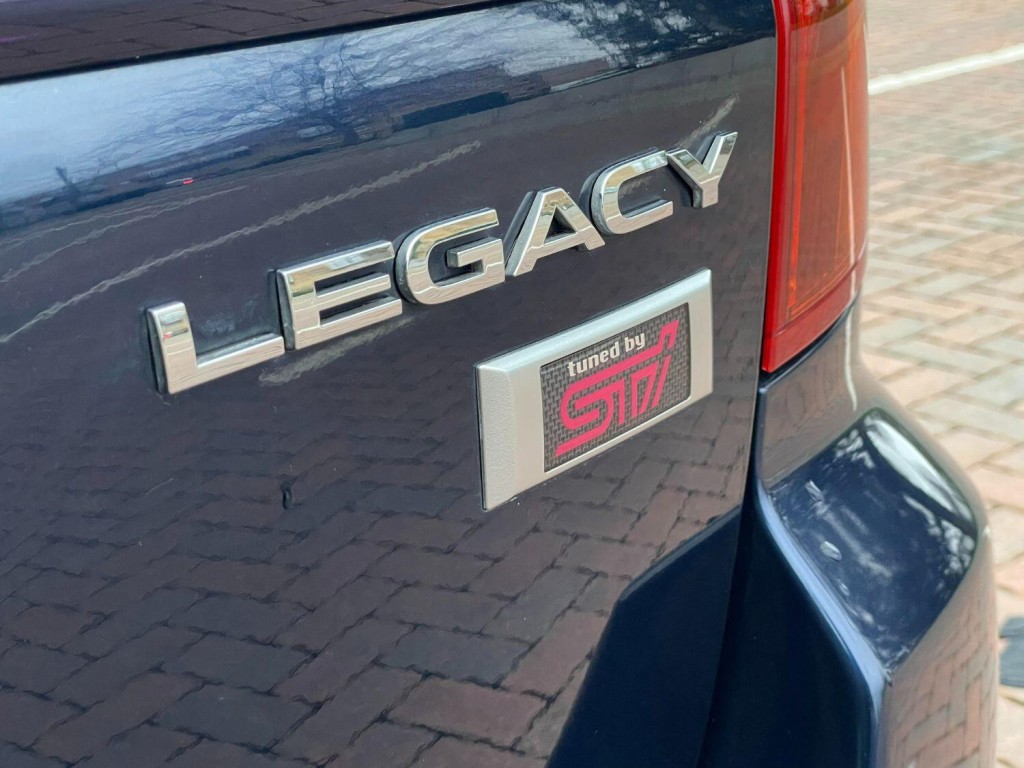 SUBARU LEGACY