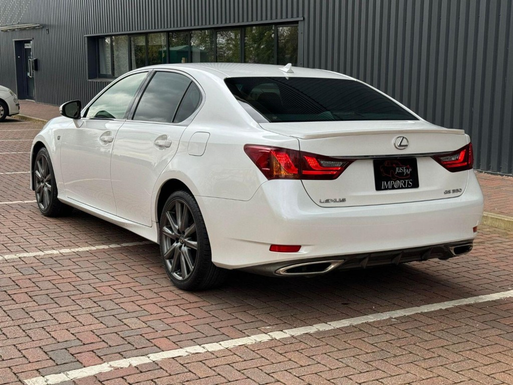 LEXUS GS