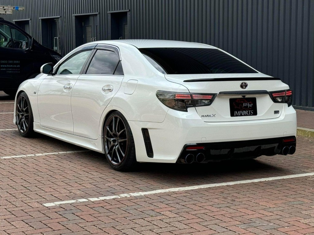 TOYOTA MARK X
