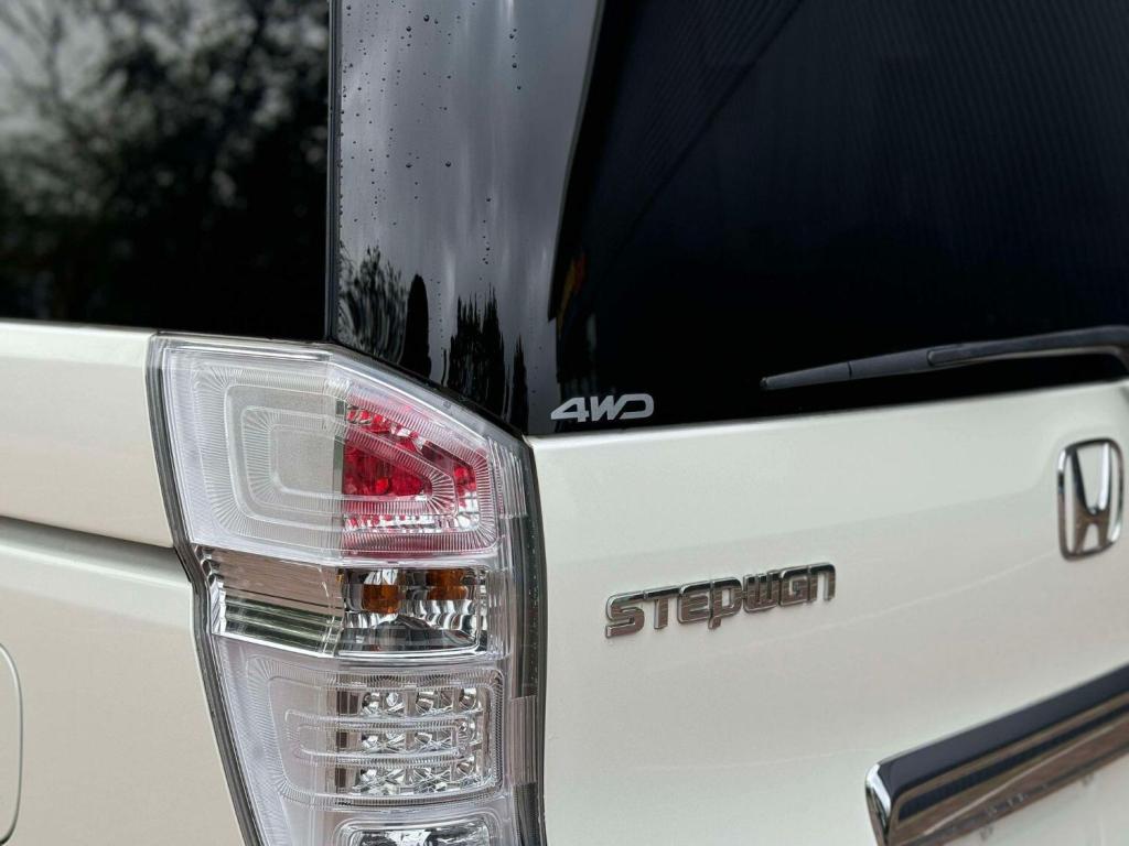 HONDA STEPWAGON