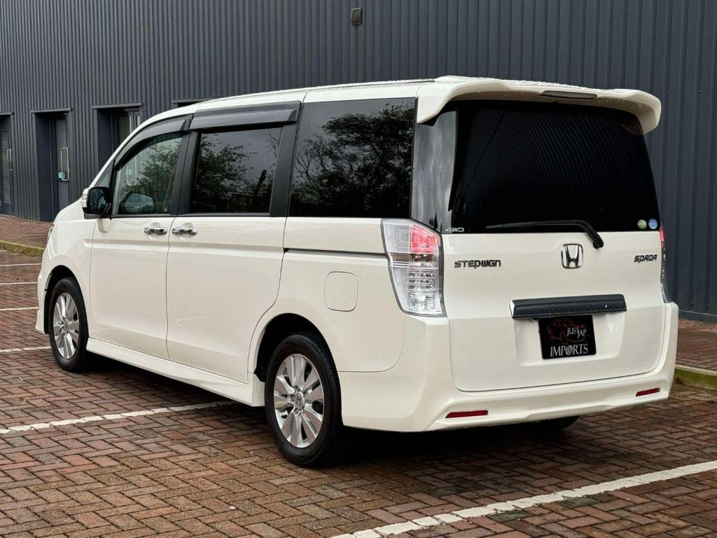 HONDA STEPWAGON