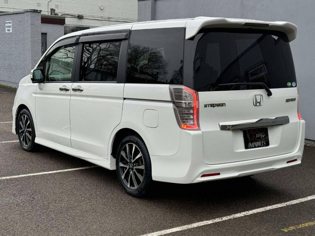 HONDA STEPWAGON
