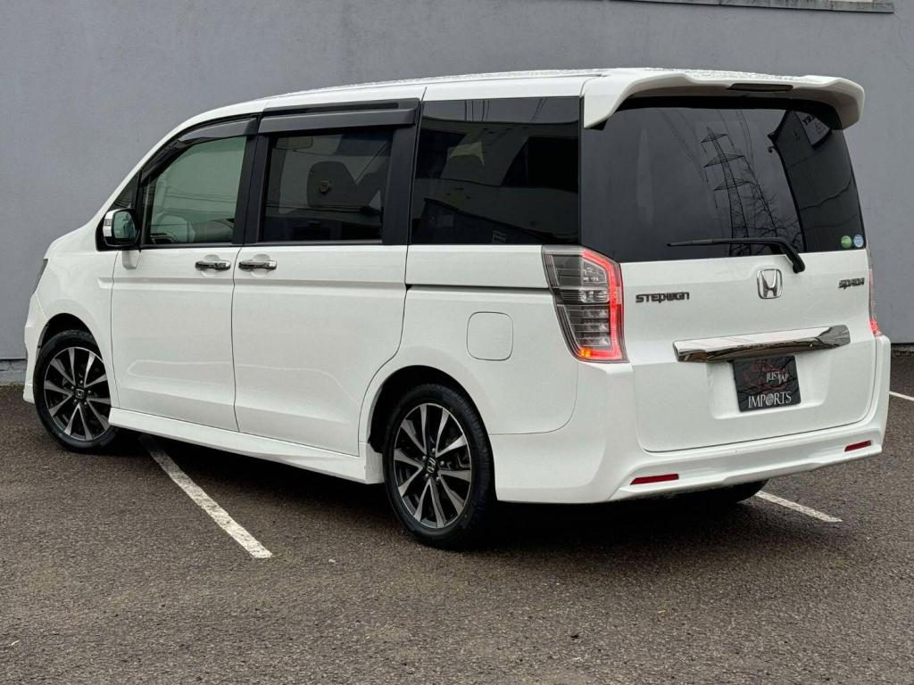 HONDA STEPWAGON