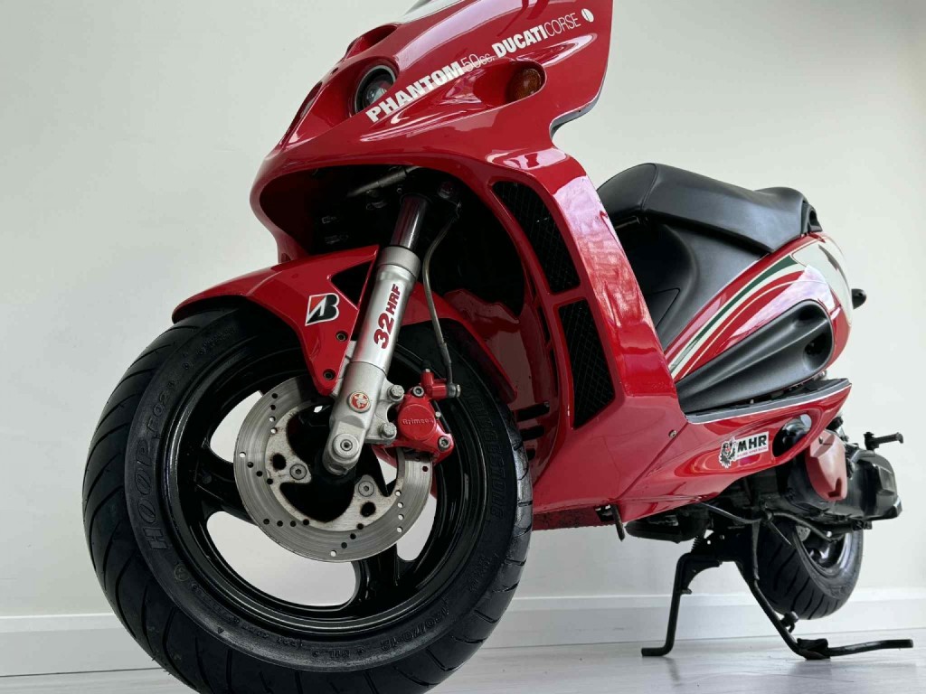 MALAGUTI PHANTOM F-12