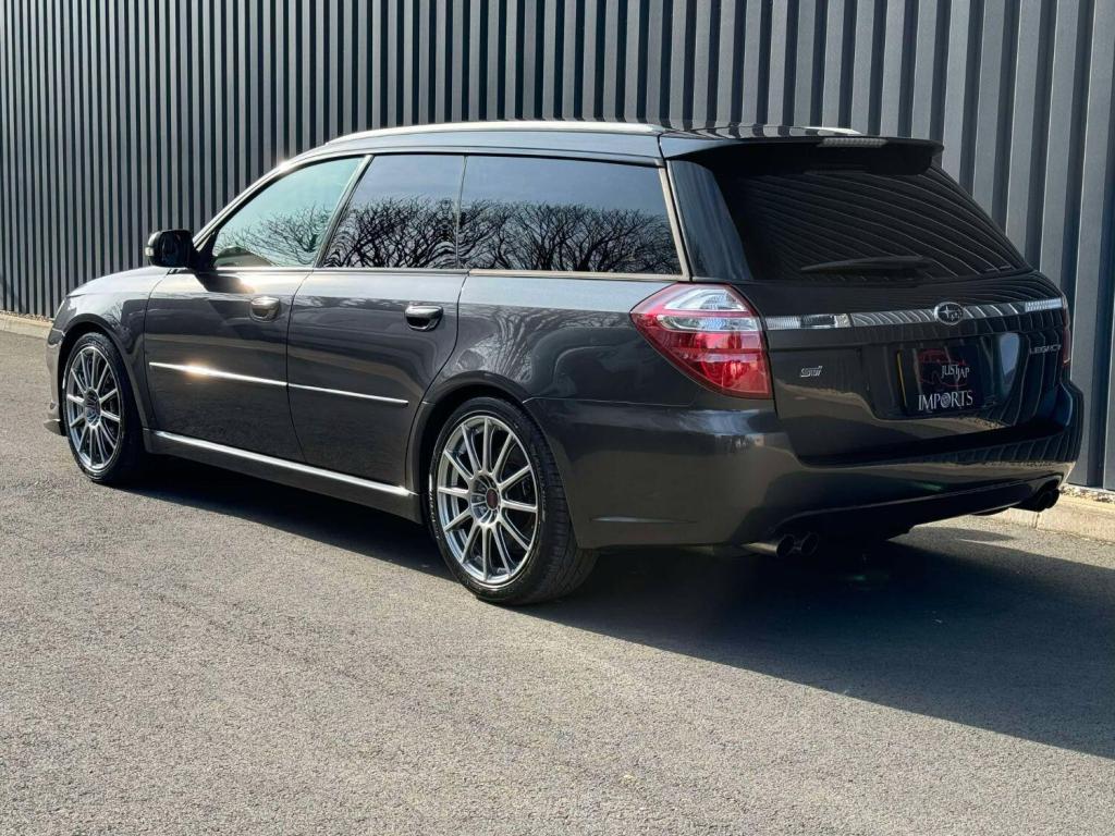 SUBARU LEGACY