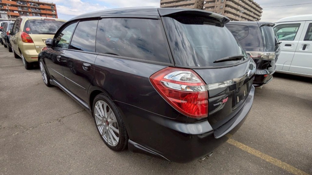 SUBARU LEGACY