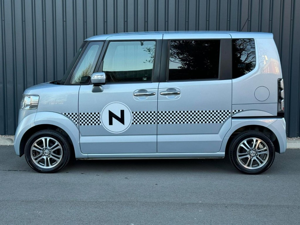 HONDA N-BOX