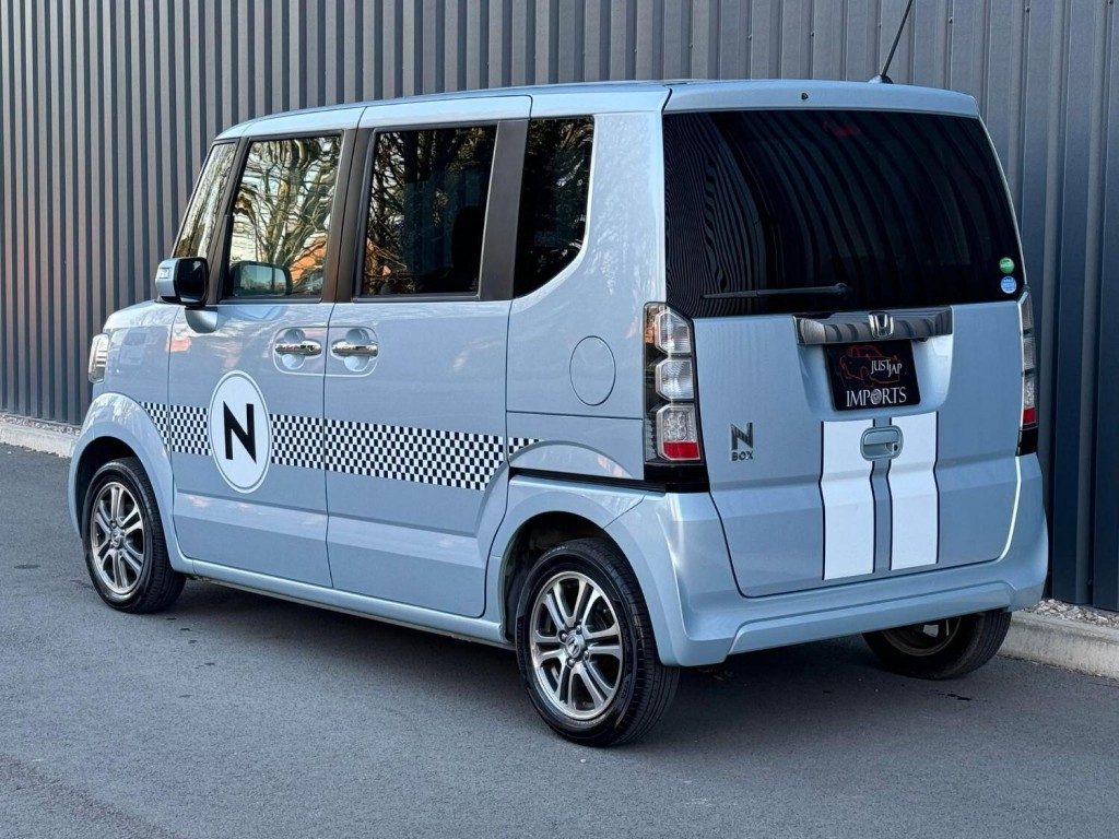 HONDA N-BOX