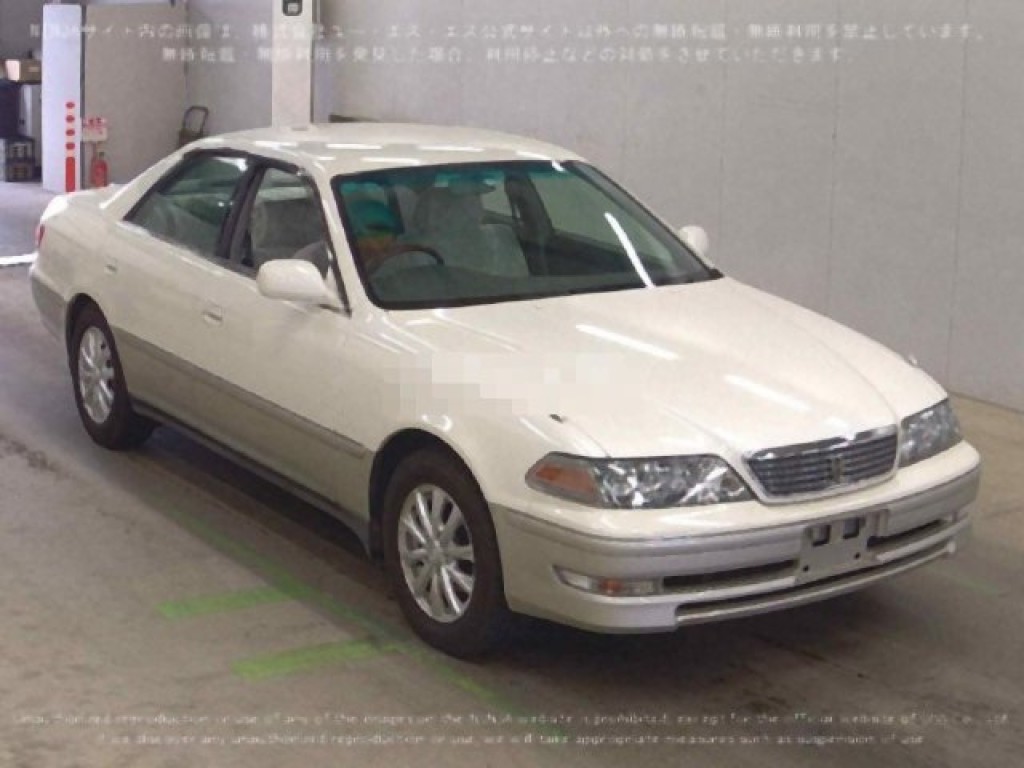 TOYOTA MARK II