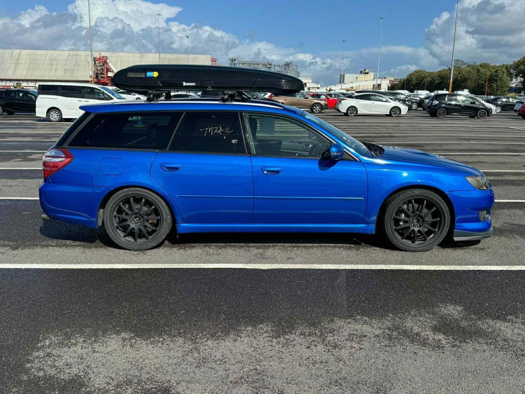 SUBARU LEGACY