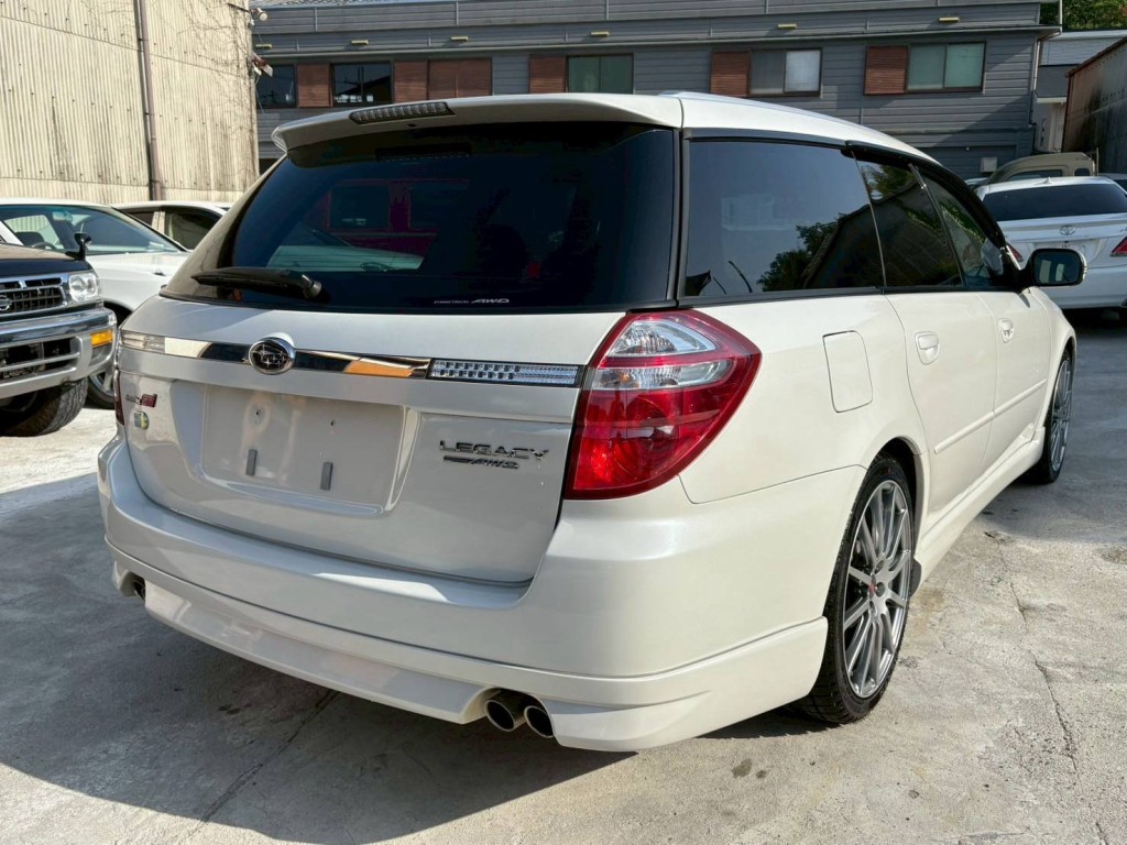SUBARU LEGACY