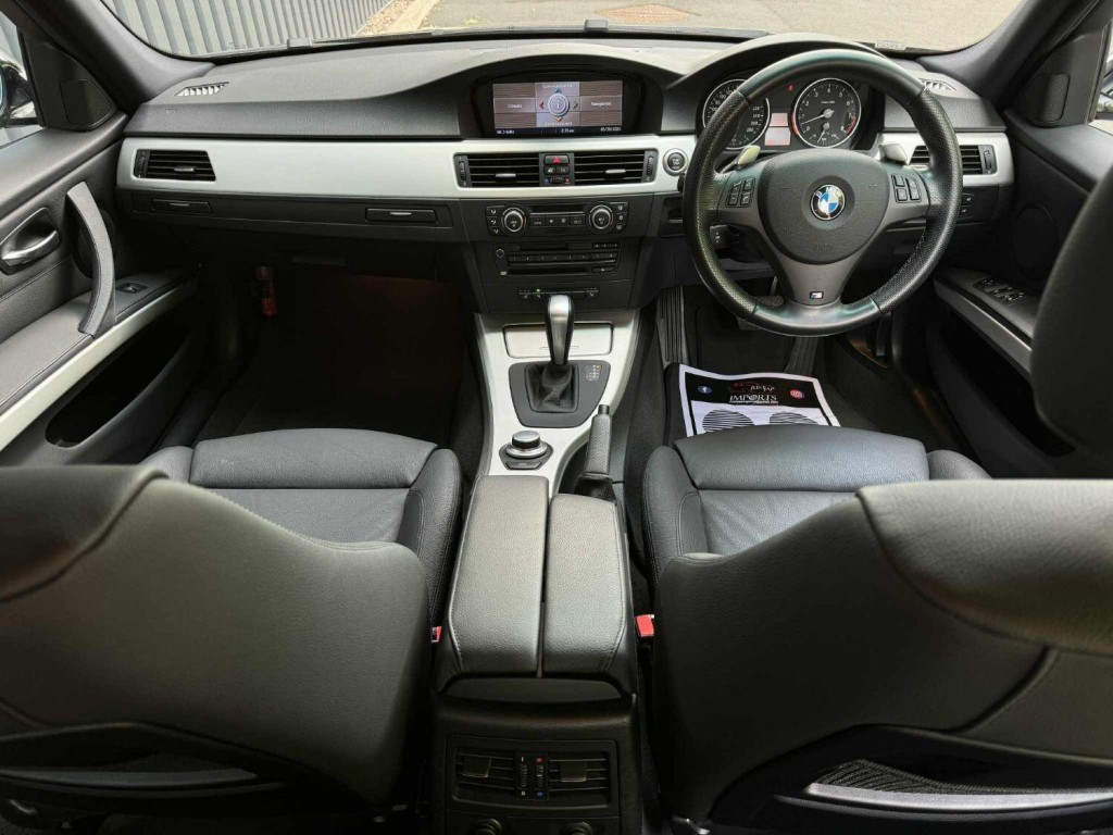 BMW 3 SERIES