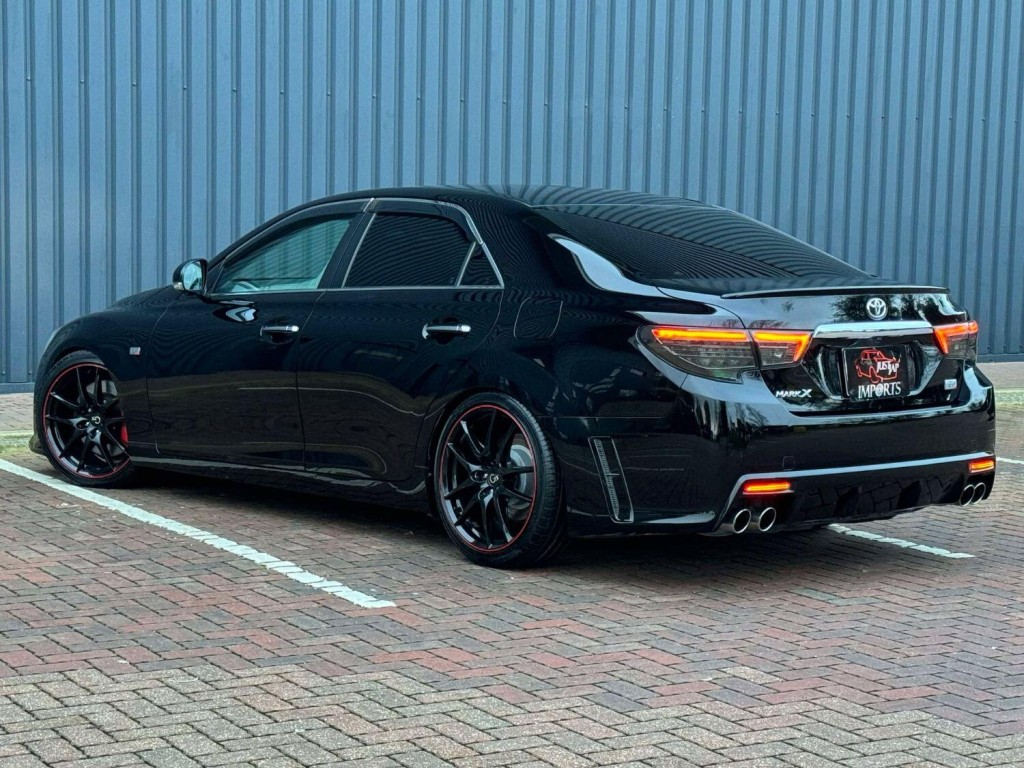 TOYOTA MARK X