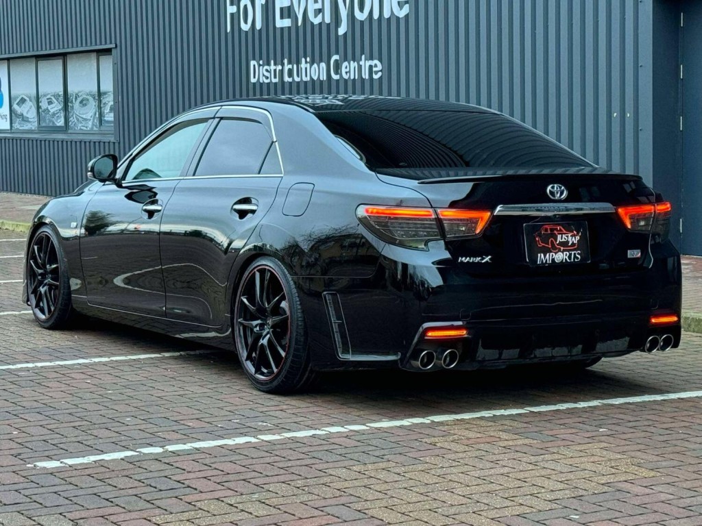 TOYOTA MARK X