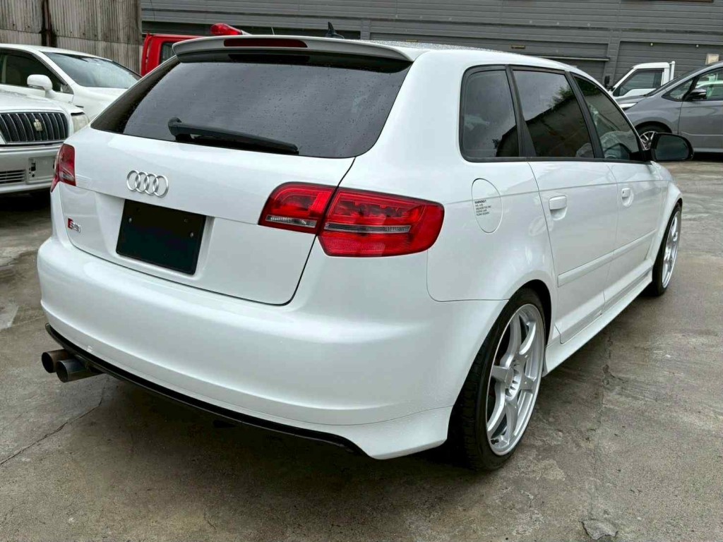 AUDI S3