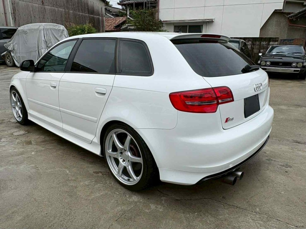AUDI S3