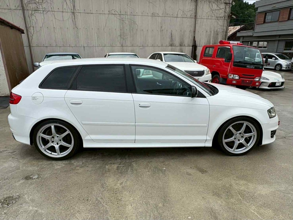 AUDI S3