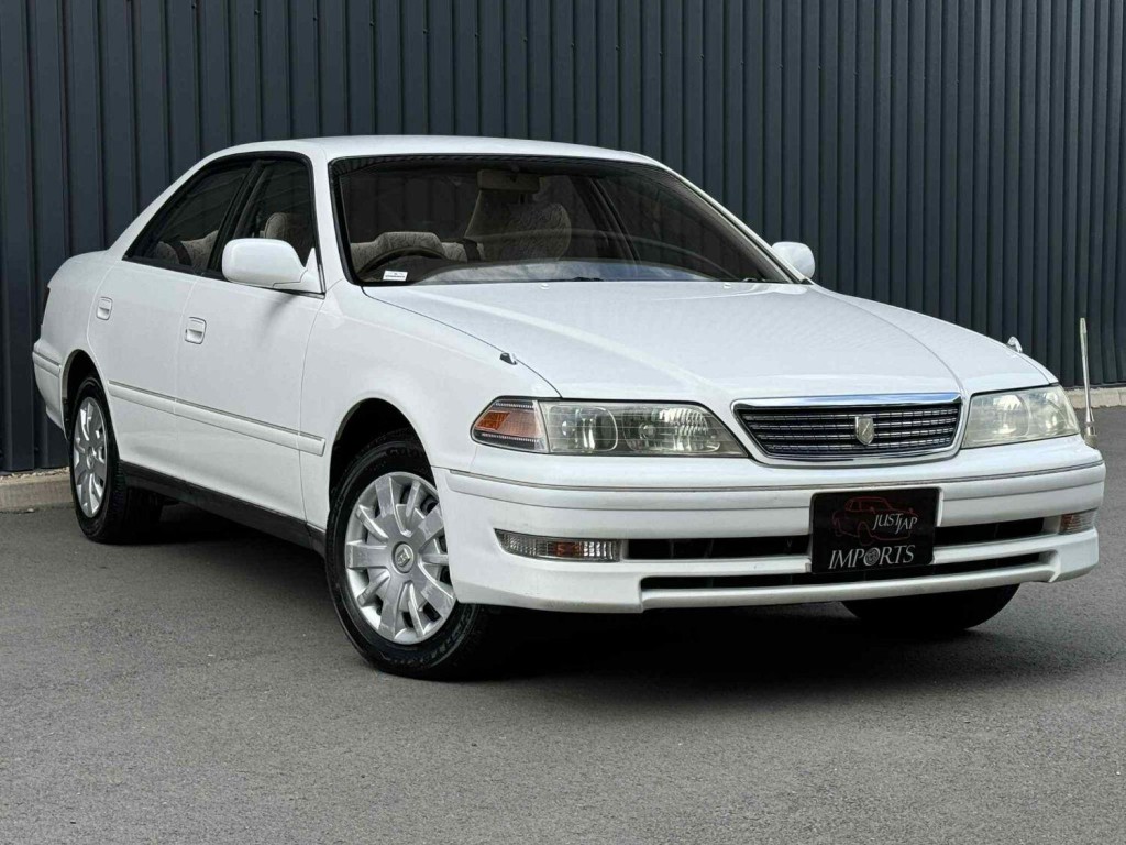 TOYOTA MARK II