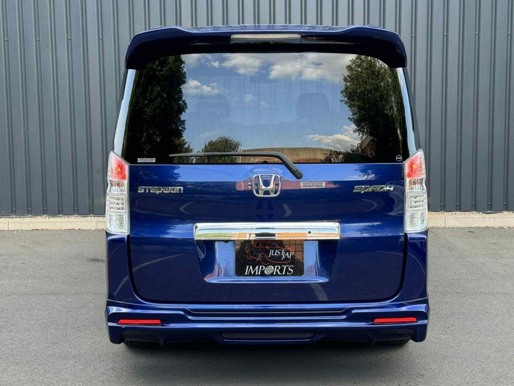 HONDA STEPWAGON