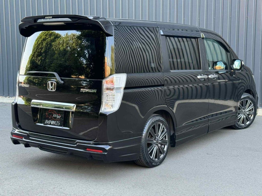 HONDA STEPWAGON