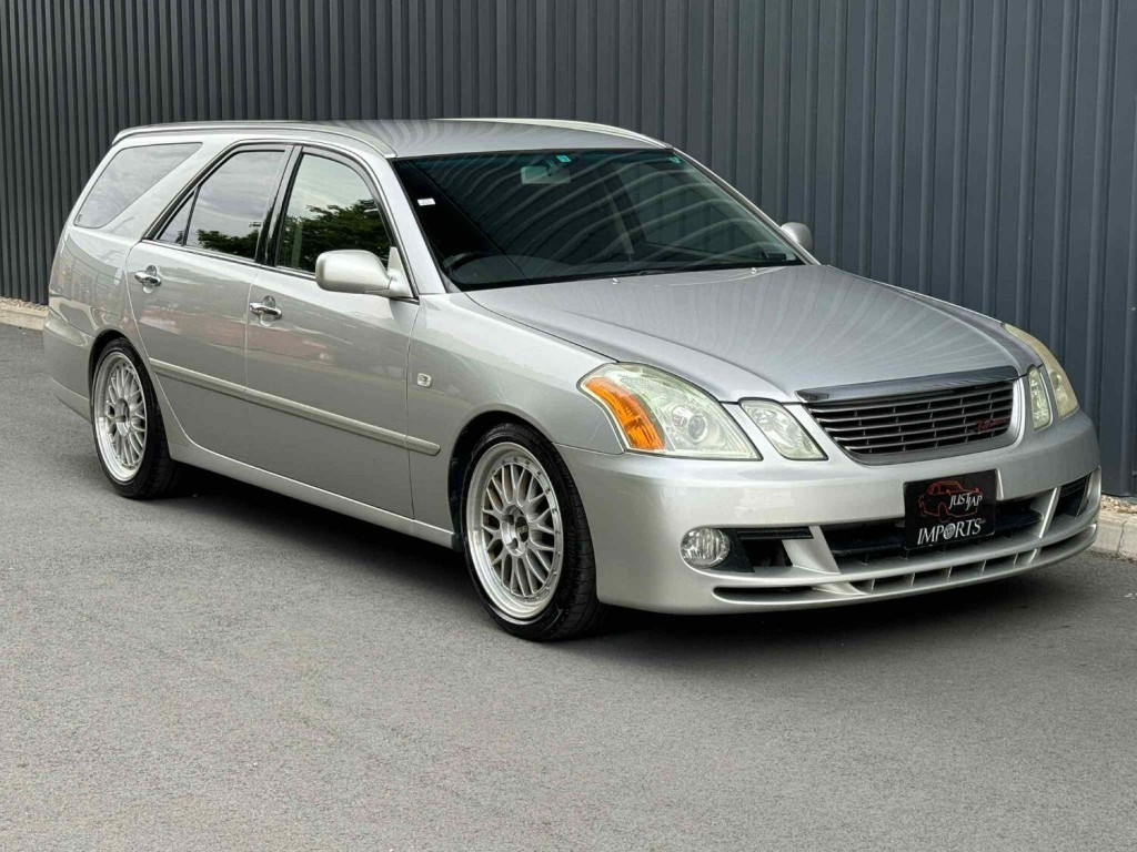 TOYOTA MARK II