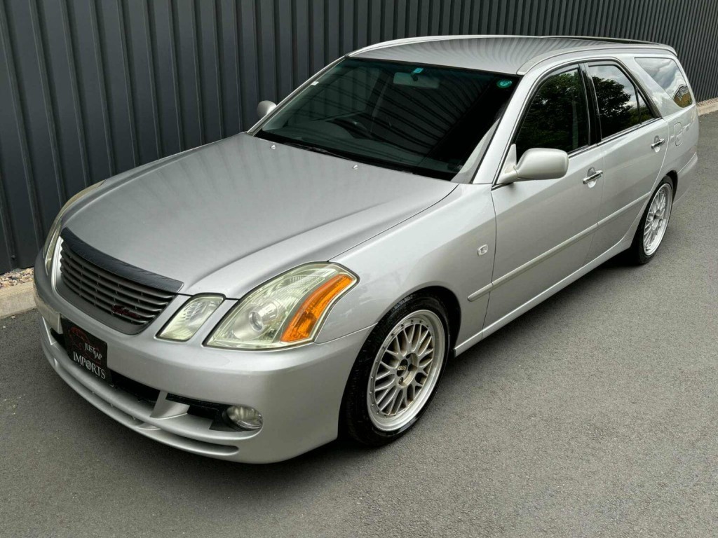 TOYOTA MARK II