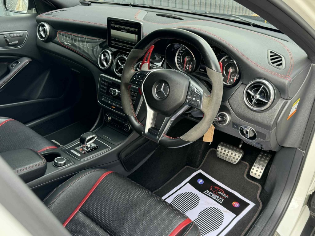 MERCEDES-BENZ GLA CLASS