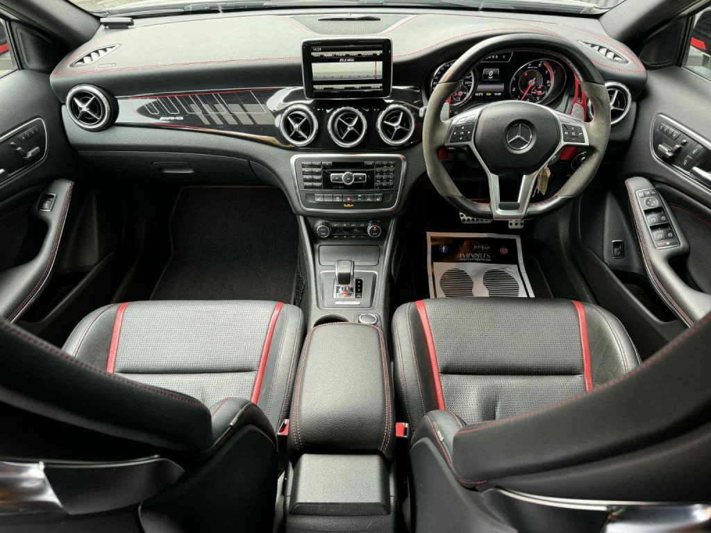 MERCEDES-BENZ GLA CLASS