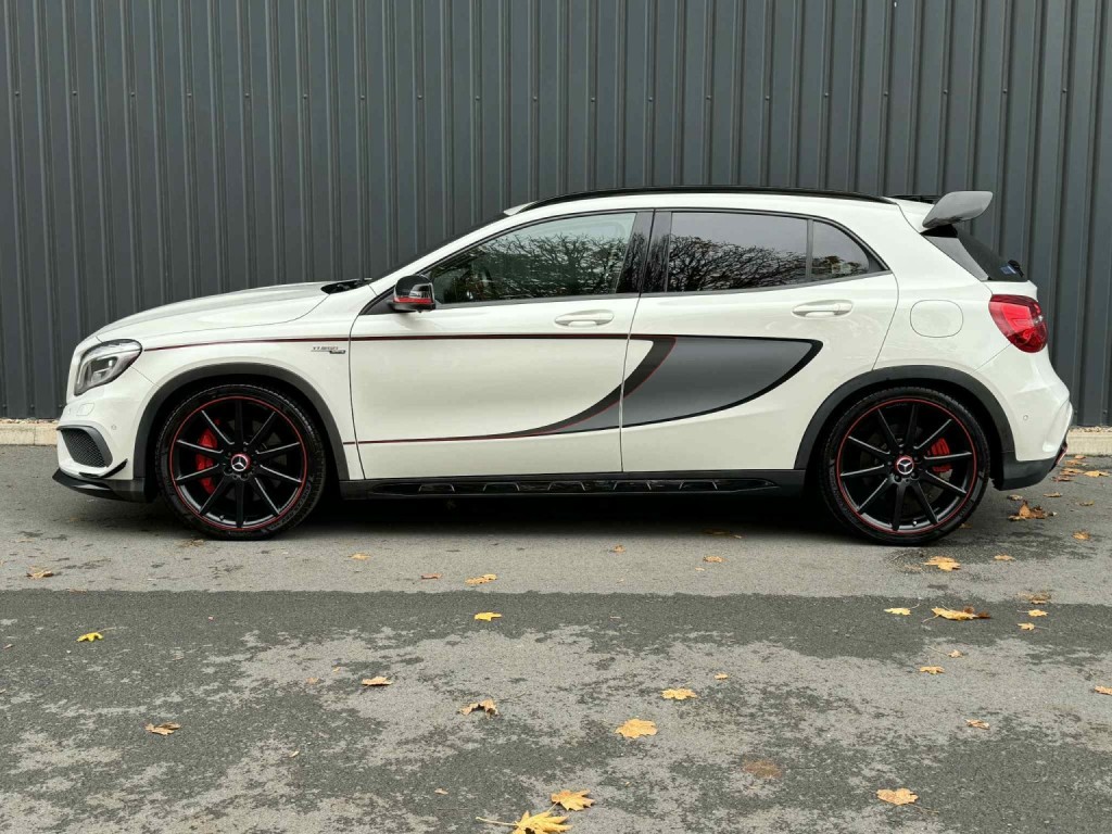 MERCEDES-BENZ GLA CLASS