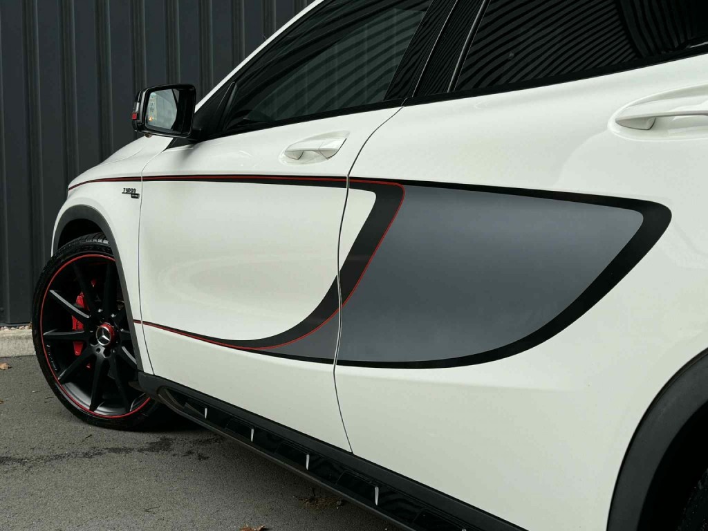 MERCEDES-BENZ GLA CLASS