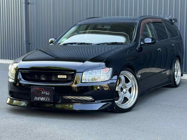 NISSAN STAGEA