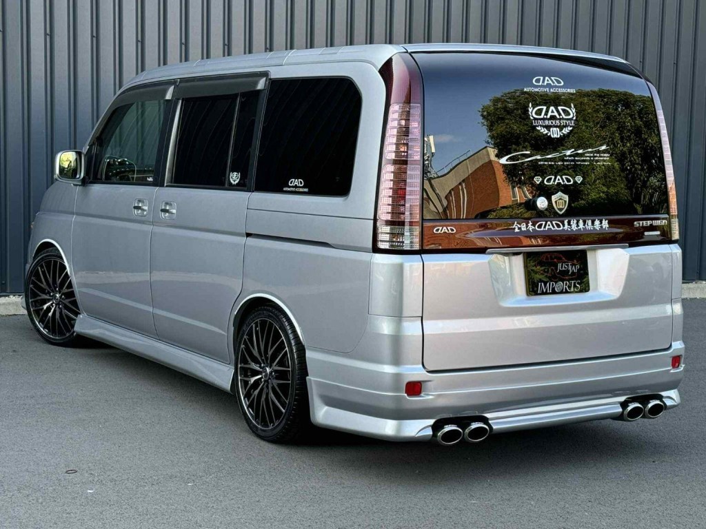 HONDA STEPWAGON