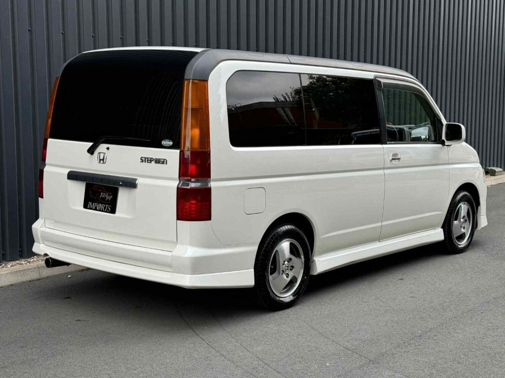 HONDA STEPWAGON