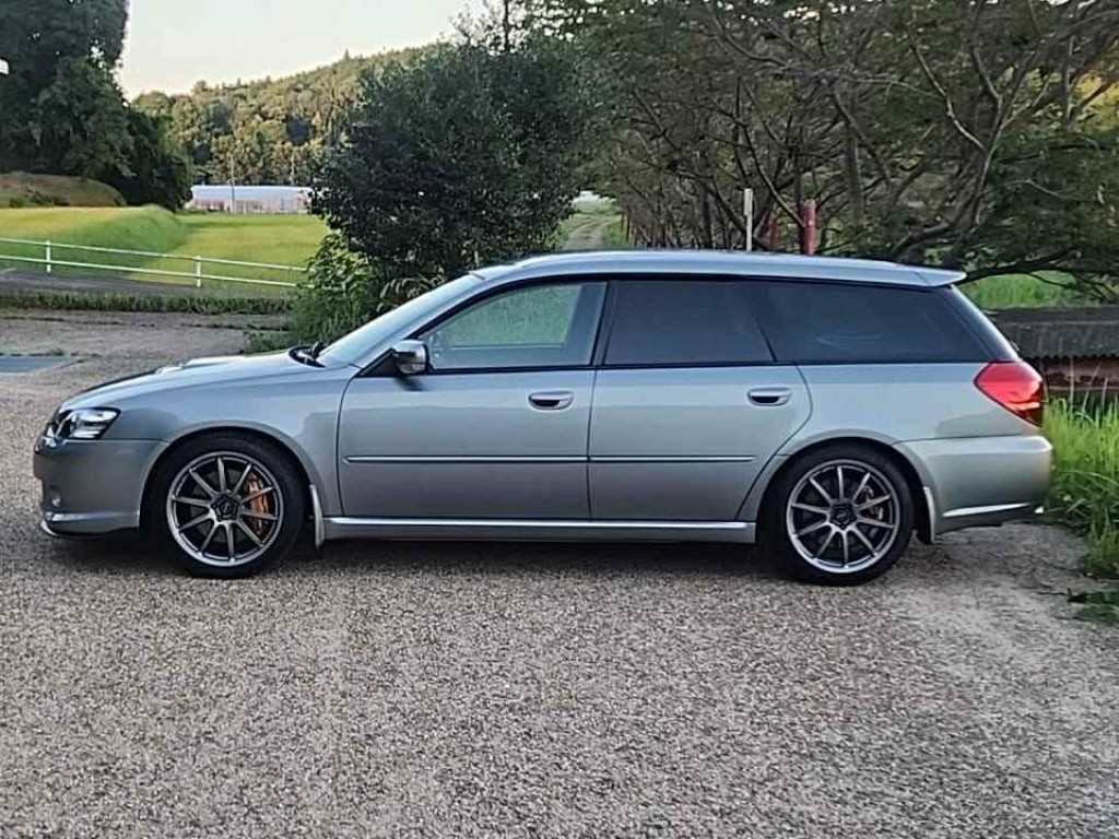 SUBARU LEGACY
