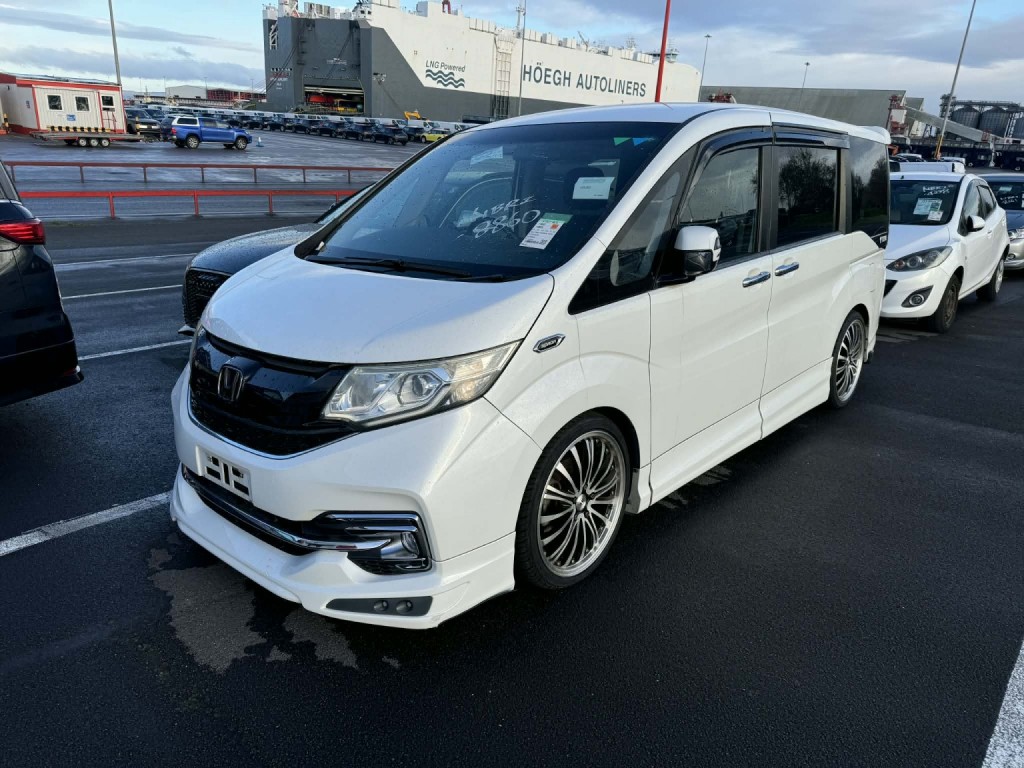 HONDA STEPWAGON