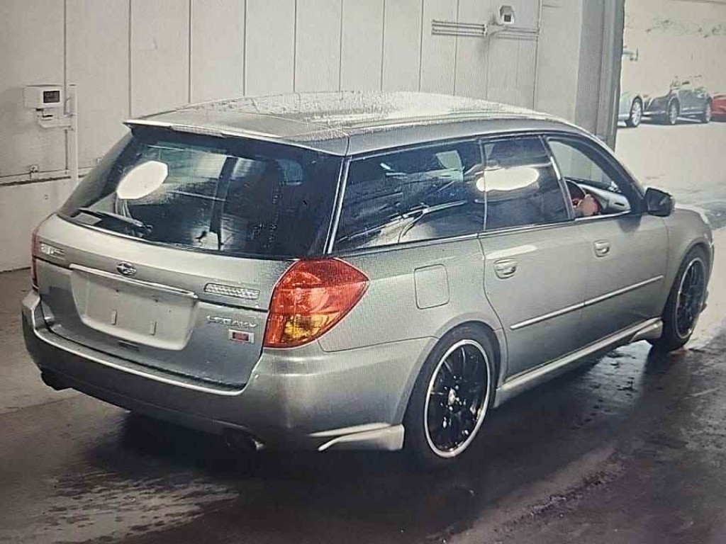 SUBARU LEGACY