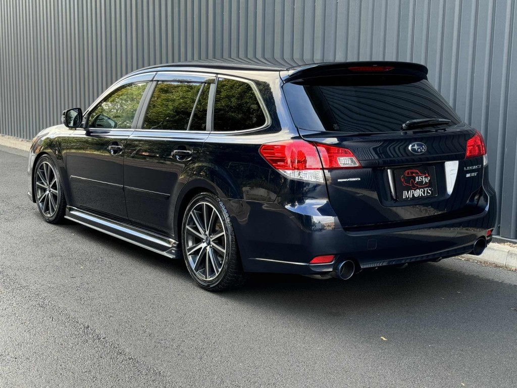 SUBARU LEGACY
