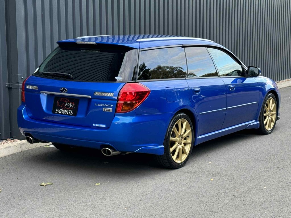 SUBARU LEGACY