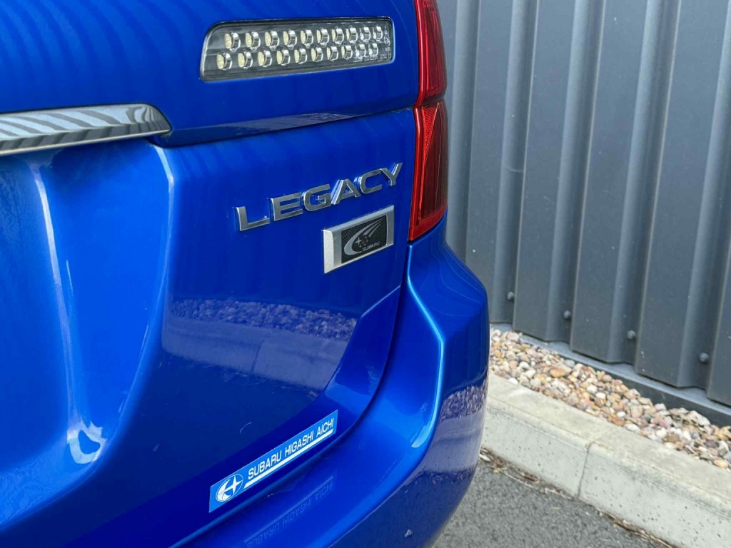 SUBARU LEGACY