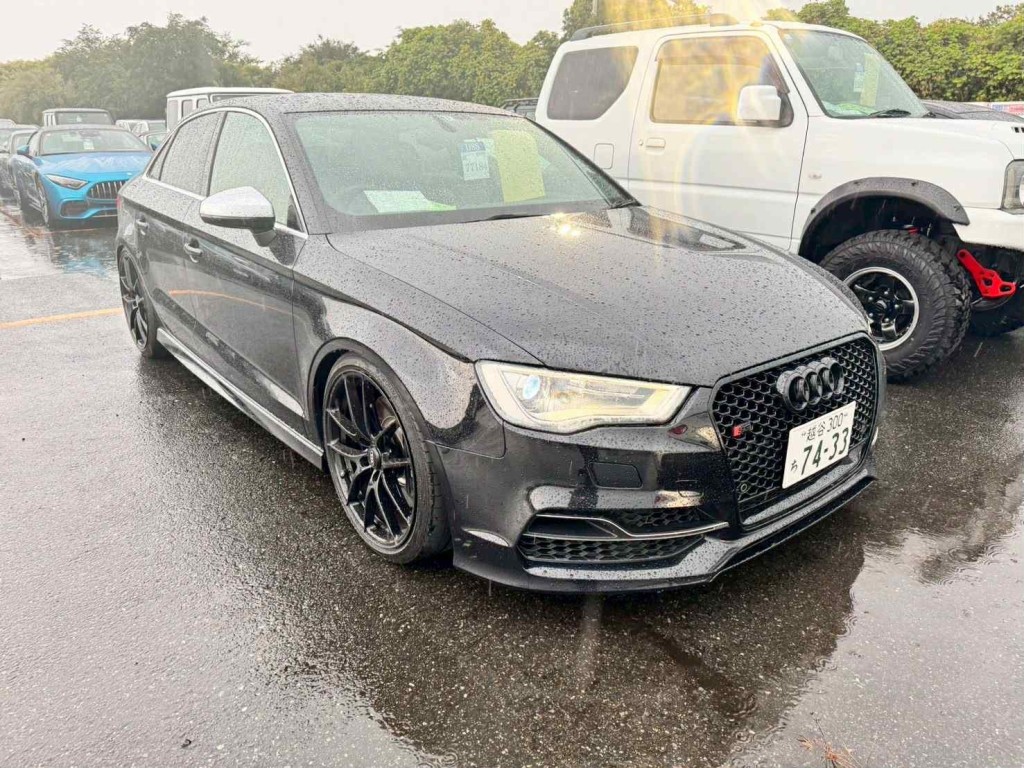 AUDI S3