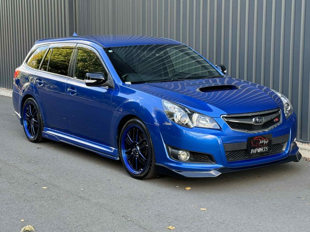 SUBARU LEGACY