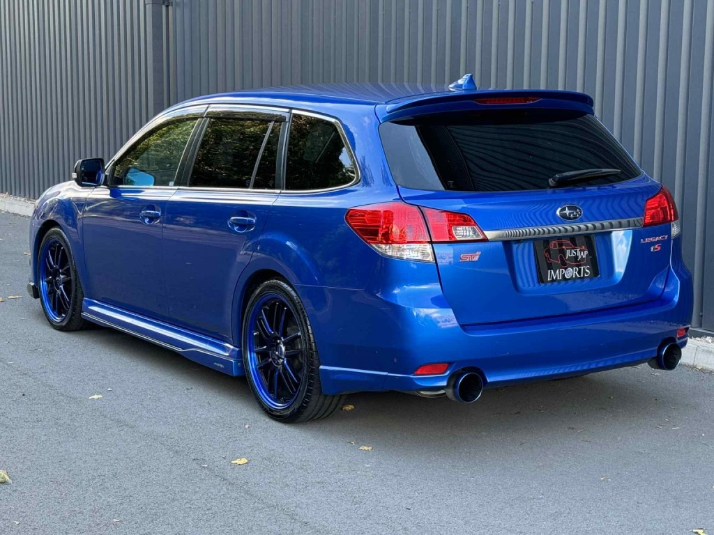 SUBARU LEGACY